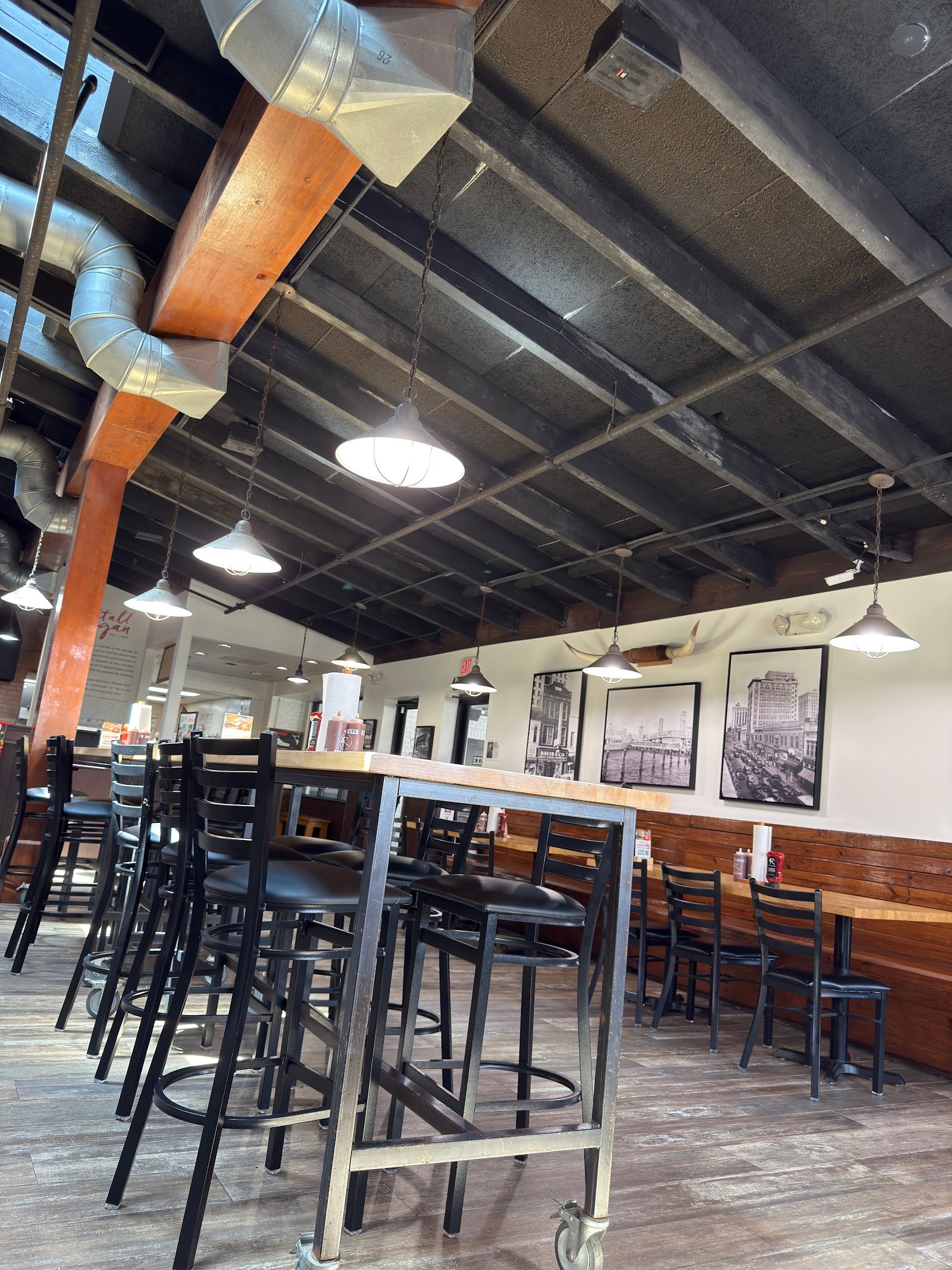 4 Rivers Smokehouse