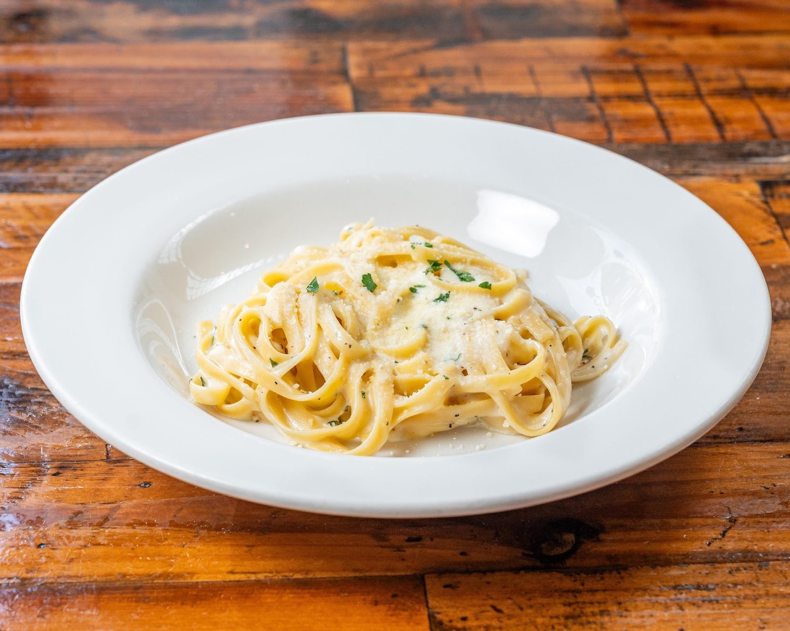 Cucina Pizza & Bar