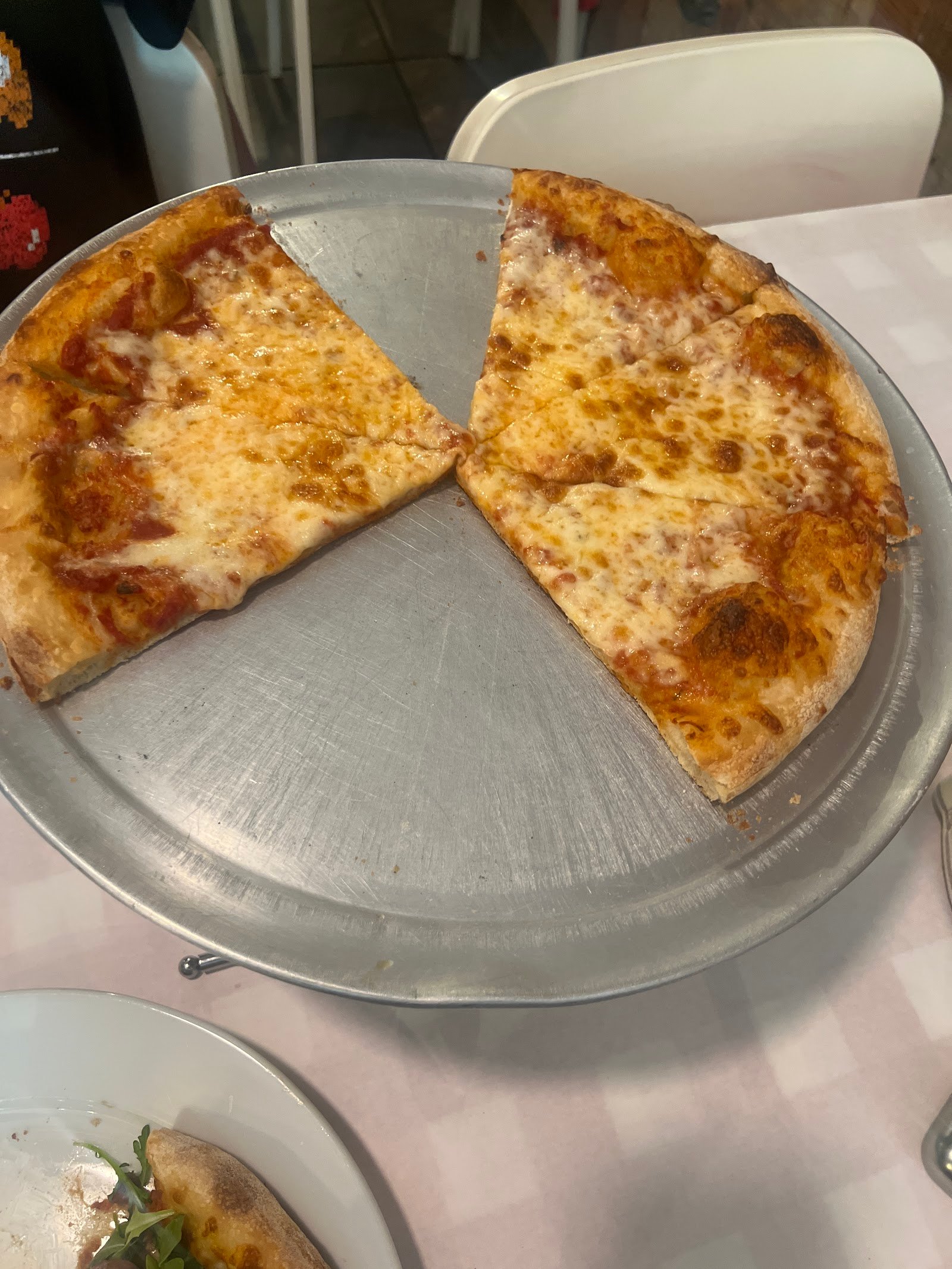 Daninos Trattoria