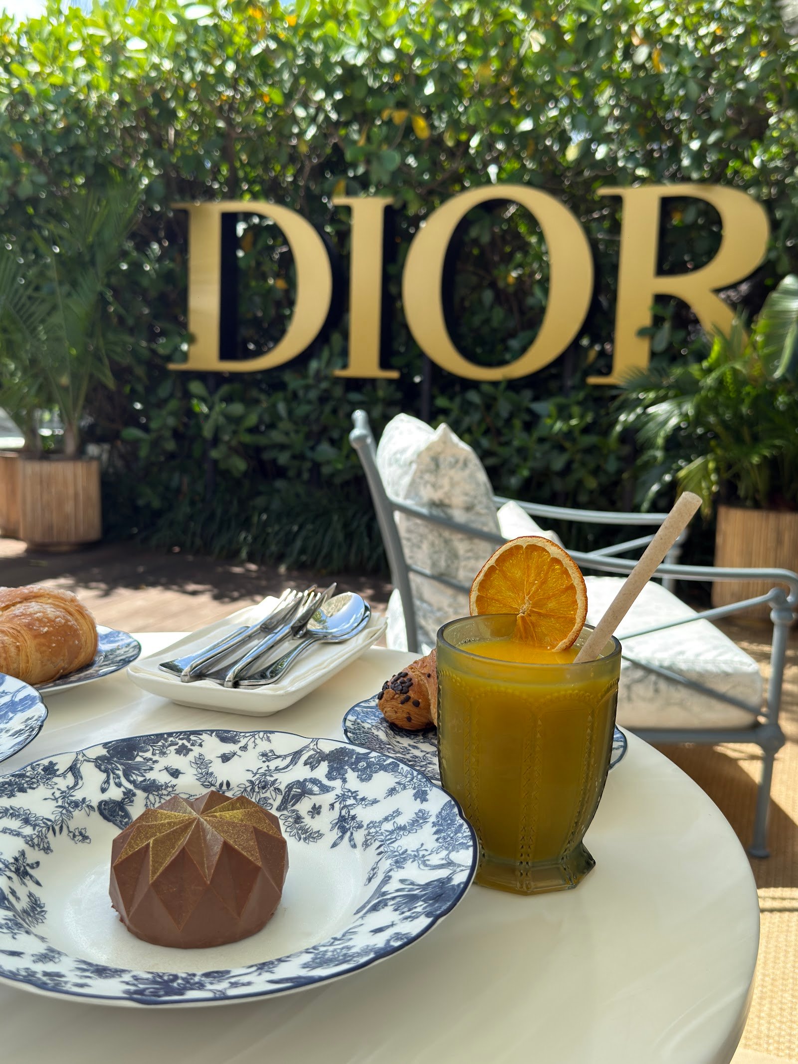 DIOR Café Miami