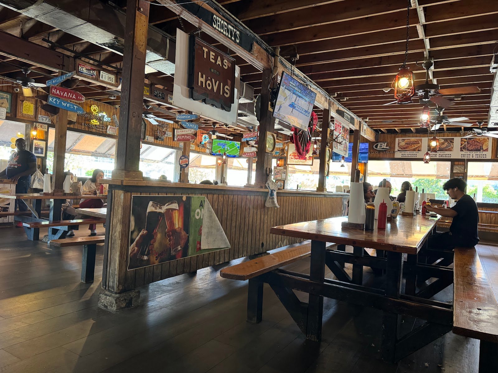 @shortysbbq